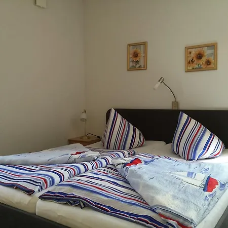 Zur Alten Tischlerei Apartment Karlshagen